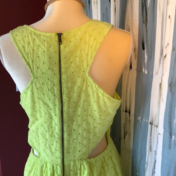 👗 Awesome American Eagle Dress 👗 - Picture 4 of 6